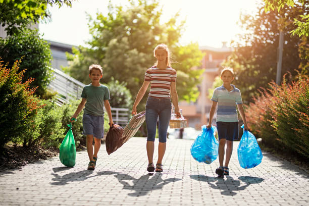 Best Commercial Cleanout Services  in Frederickson, WA